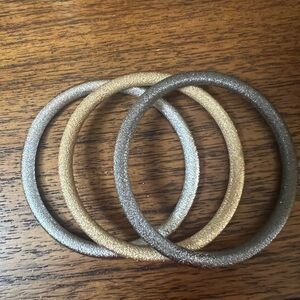 Elegant Gold, Pewter and Silver Bangle Set